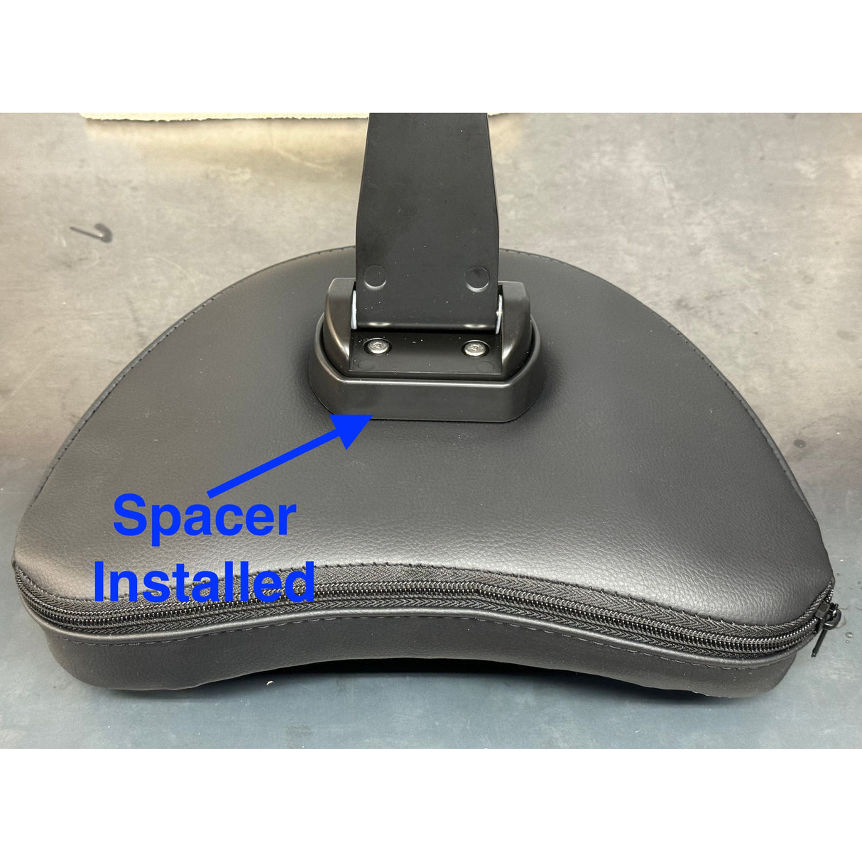 Saddlemen Standard Reach Road Sofa (2008-2023 Select Harley Touring)