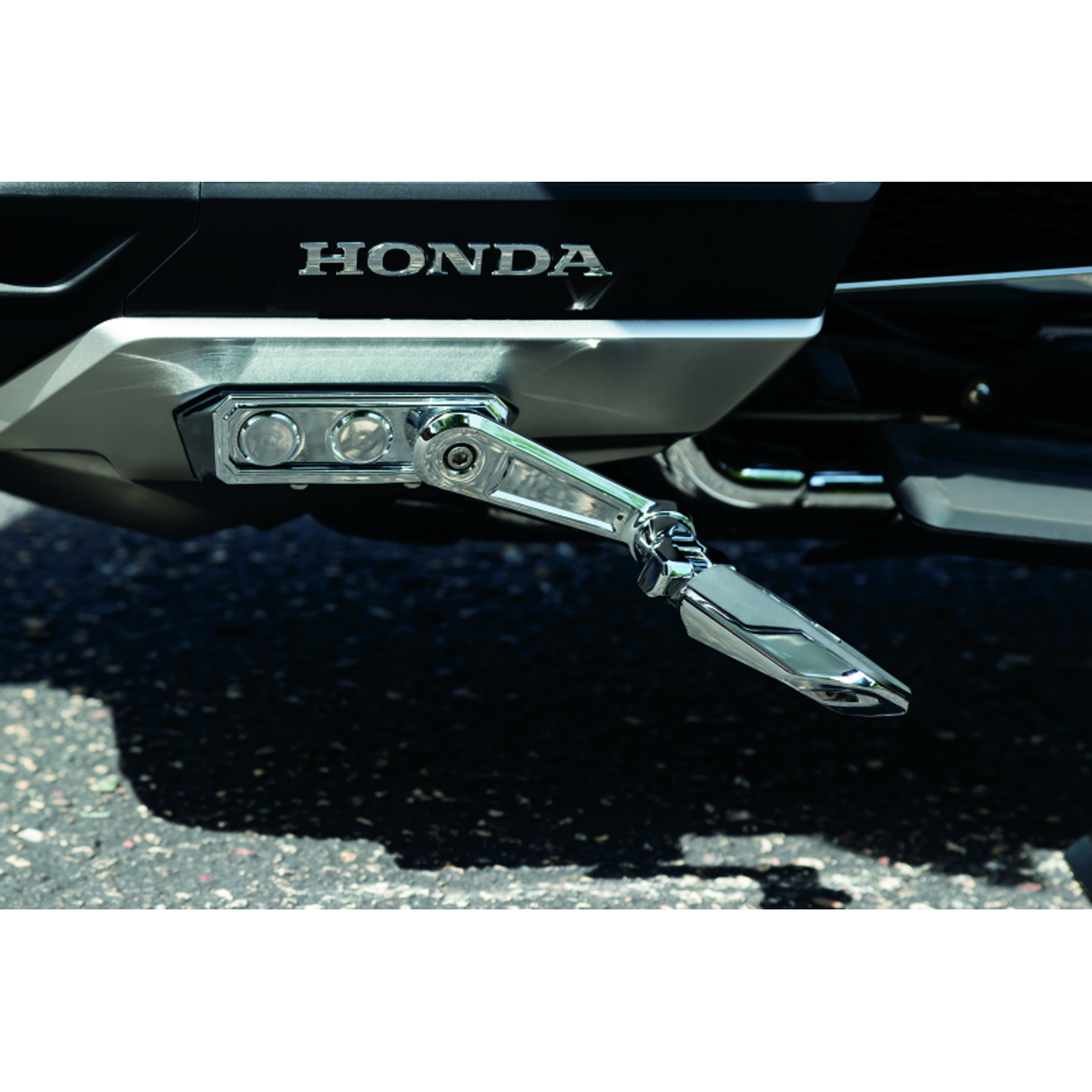 Kuryakyn - 2018-2021 Honda GL1800 Omni Cruise Mnt With Pegs Chrome